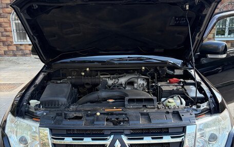 Mitsubishi Pajero IV, 2011 год, 1 850 000 рублей, 16 фотография