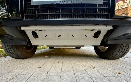 Mitsubishi Pajero IV, 2011 год, 1 850 000 рублей, 18 фотография