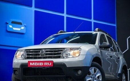 Renault Duster I рестайлинг, 2014 год, 800 000 рублей, 1 фотография
