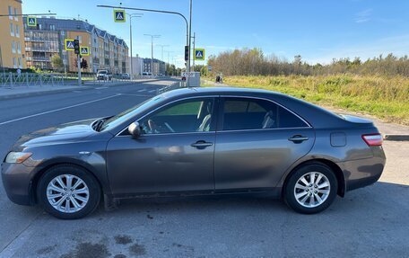Toyota Camry, 2008 год, 600 000 рублей, 2 фотография