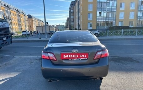 Toyota Camry, 2008 год, 600 000 рублей, 4 фотография