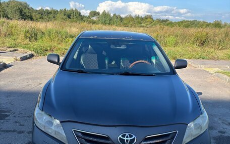 Toyota Camry, 2008 год, 600 000 рублей, 8 фотография