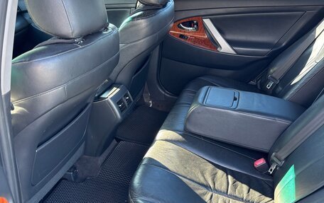 Toyota Camry, 2008 год, 600 000 рублей, 17 фотография