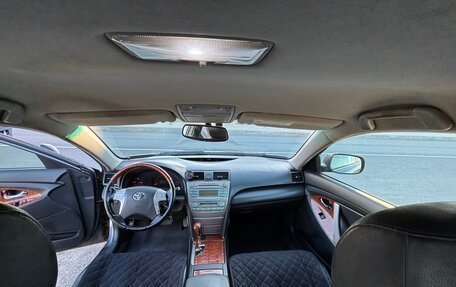 Toyota Camry, 2008 год, 600 000 рублей, 24 фотография