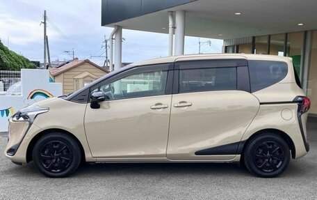 Toyota Sienta II, 2018 год, 1 600 089 рублей, 8 фотография