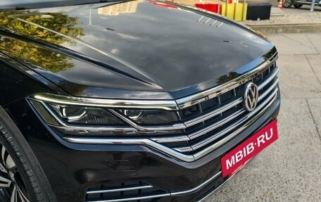 Volkswagen Touareg III, 2018 год, 4 350 000 рублей, 11 фотография