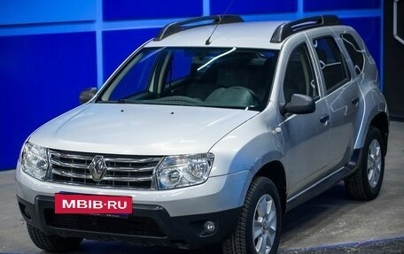 Renault Duster I рестайлинг, 2014 год, 800 000 рублей, 2 фотография