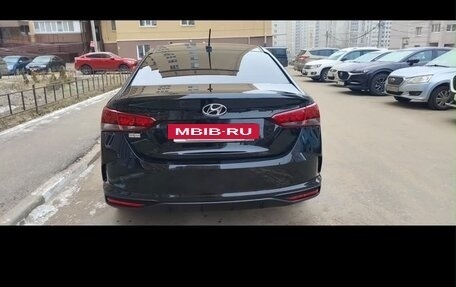 Hyundai Solaris II рестайлинг, 2020 год, 1 600 000 рублей, 5 фотография