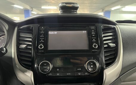 Mitsubishi L200 IV рестайлинг, 2018 год, 1 695 000 рублей, 12 фотография