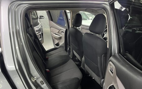 Mitsubishi L200 IV рестайлинг, 2018 год, 1 695 000 рублей, 18 фотография