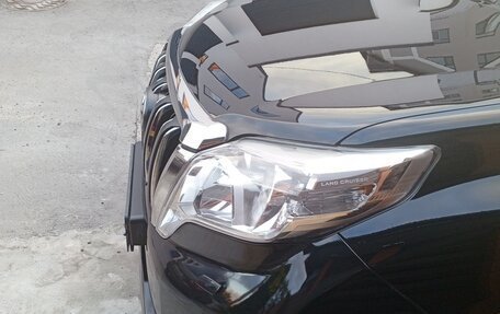 Toyota Land Cruiser Prado 150 рестайлинг 2, 2014 год, 3 690 000 рублей, 10 фотография