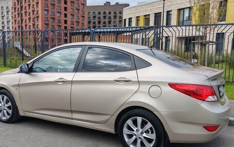 Hyundai Solaris II рестайлинг, 2012 год, 729 000 рублей, 8 фотография