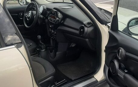 MINI Hatch, 2015 год, 800 000 рублей, 6 фотография