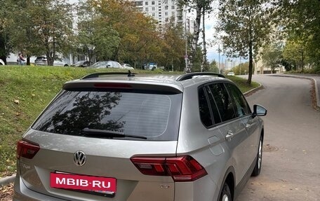 Volkswagen Tiguan II, 2017 год, 1 850 000 рублей, 2 фотография