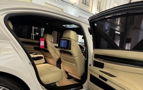 BMW 7 серия, 2010 год, 1 555 000 рублей, 3 фотография