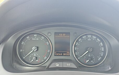 Skoda Rapid I, 2015 год, 1 100 000 рублей, 14 фотография