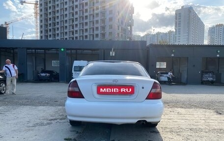 Hyundai Sonata III рестайлинг, 1998 год, 180 000 рублей, 6 фотография