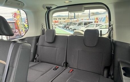 Nissan Serena, 2024 год, 2 400 000 рублей, 13 фотография