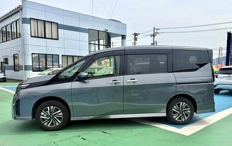 Nissan Serena, 2024 год, 2 400 000 рублей, 8 фотография
