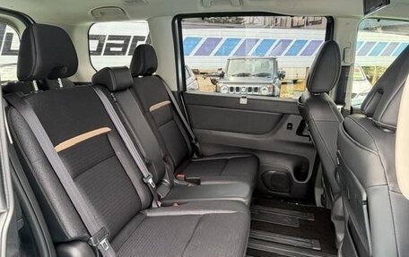 Nissan Serena, 2024 год, 2 400 000 рублей, 31 фотография