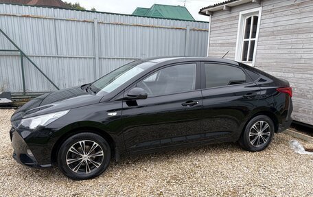 Hyundai Solaris II рестайлинг, 2020 год, 1 575 000 рублей, 6 фотография