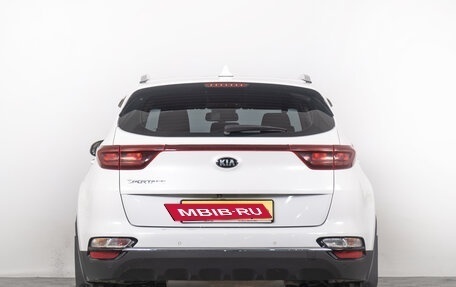 KIA Sportage IV рестайлинг, 2020 год, 2 239 000 рублей, 5 фотография