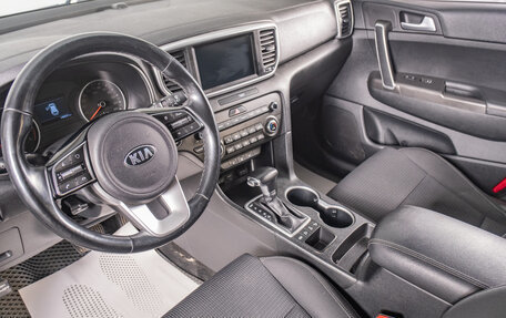 KIA Sportage IV рестайлинг, 2020 год, 2 239 000 рублей, 8 фотография