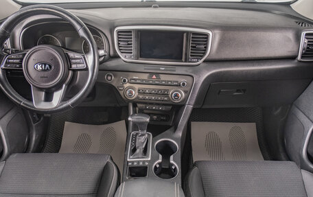 KIA Sportage IV рестайлинг, 2020 год, 2 239 000 рублей, 11 фотография
