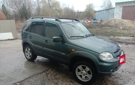 Chevrolet Niva I рестайлинг, 2010 год, 390 000 рублей, 1 фотография