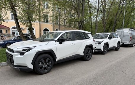 Toyota RAV4, 2026 год, 4 050 000 рублей, 2 фотография