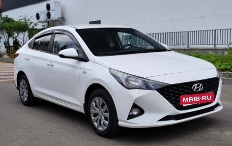 Hyundai Solaris II рестайлинг, 2021 год, 1 350 000 рублей, 9 фотография