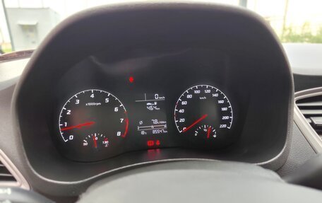 Hyundai Solaris II рестайлинг, 2021 год, 1 350 000 рублей, 23 фотография