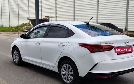 Hyundai Solaris II рестайлинг, 2021 год, 1 350 000 рублей, 16 фотография