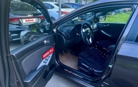 Hyundai Solaris II рестайлинг, 2016 год, 1 070 000 рублей, 11 фотография