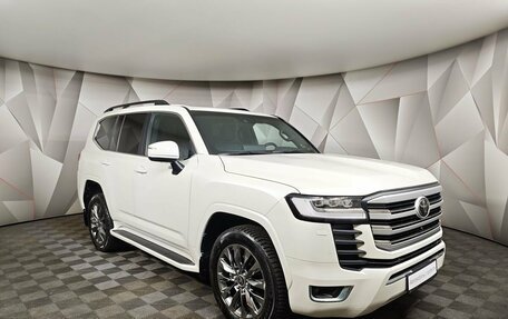 Toyota Land Cruiser, 2022 год, 9 099 000 рублей, 3 фотография