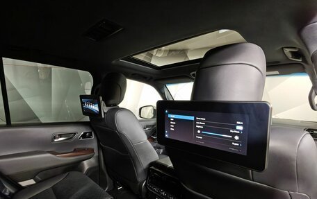 Toyota Land Cruiser, 2022 год, 9 099 000 рублей, 23 фотография