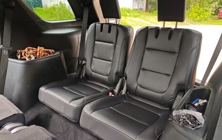 Ford Explorer VI, 2019 год, 3 200 000 рублей, 12 фотография