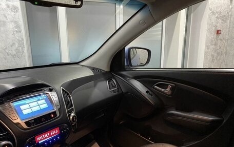 Hyundai ix35 I рестайлинг, 2013 год, 1 315 000 рублей, 26 фотография