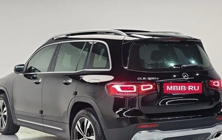 Mercedes-Benz GLB, 2023 год, 3 790 000 рублей, 4 фотография