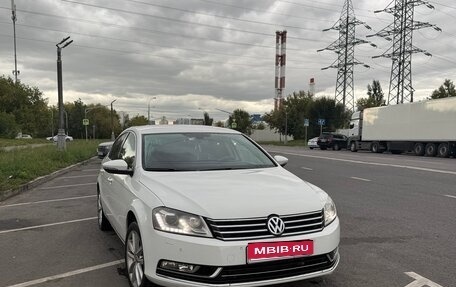 Volkswagen Passat B7, 2012 год, 1 100 000 рублей, 10 фотография