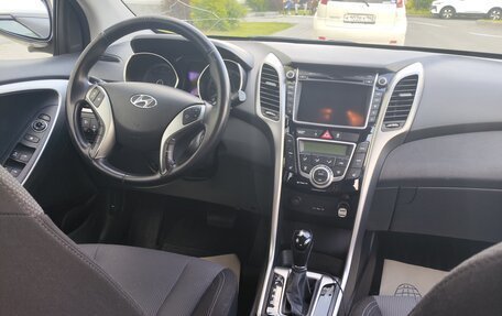 Hyundai i30 II рестайлинг, 2012 год, 950 000 рублей, 8 фотография