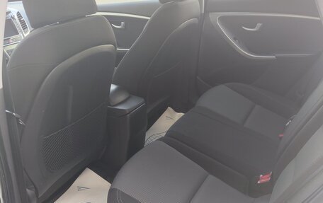 Hyundai i30 II рестайлинг, 2012 год, 950 000 рублей, 15 фотография