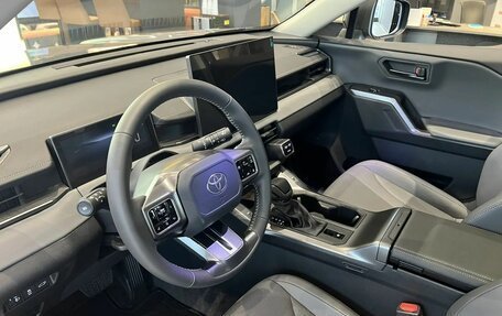 Toyota RAV4, 2026 год, 4 399 900 рублей, 14 фотография