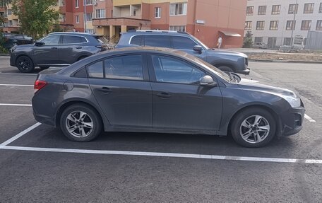 Chevrolet Cruze II, 2014 год, 800 000 рублей, 4 фотография