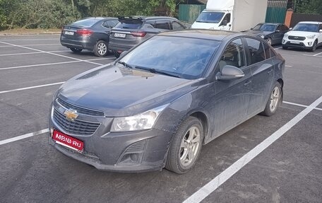 Chevrolet Cruze II, 2014 год, 800 000 рублей, 2 фотография