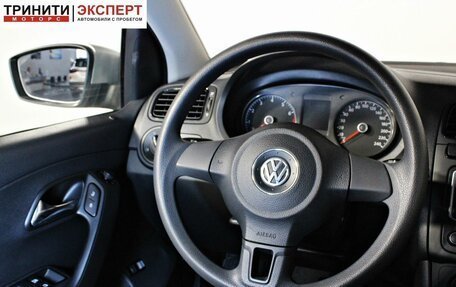 Volkswagen Polo VI (EU Market), 2015 год, 1 037 000 рублей, 11 фотография