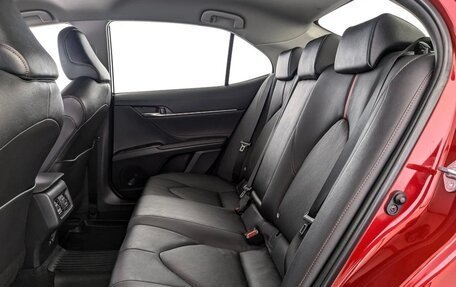 Toyota Camry, 2022 год, 2 830 000 рублей, 16 фотография