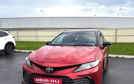 Toyota Camry, 2022 год, 2 830 000 рублей, 8 фотография