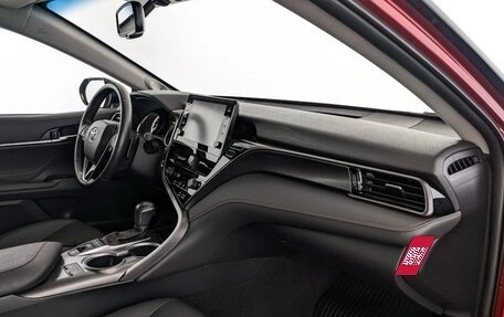 Toyota Camry, 2022 год, 2 830 000 рублей, 17 фотография