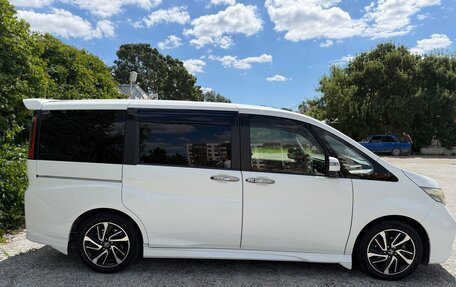 Honda Stepwgn IV, 2015 год, 1 950 000 рублей, 2 фотография